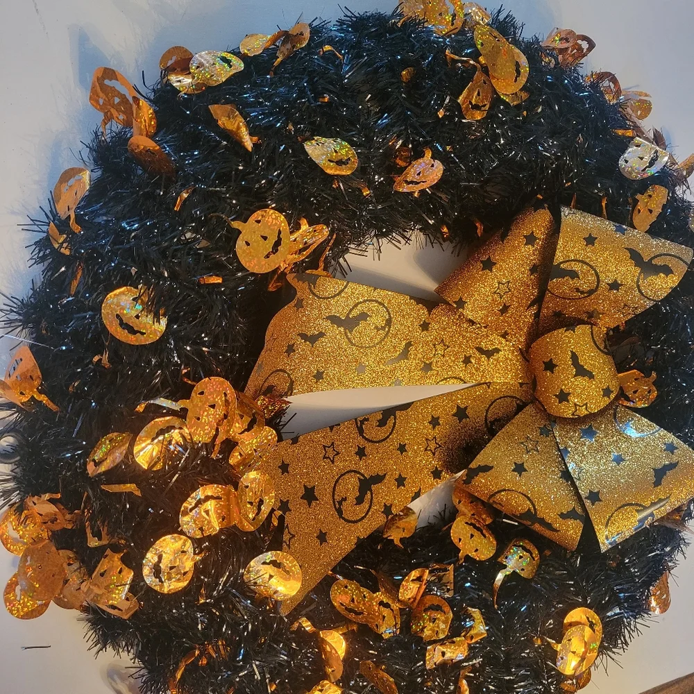 Halloween Black and Orange Wreath with Bow 22
